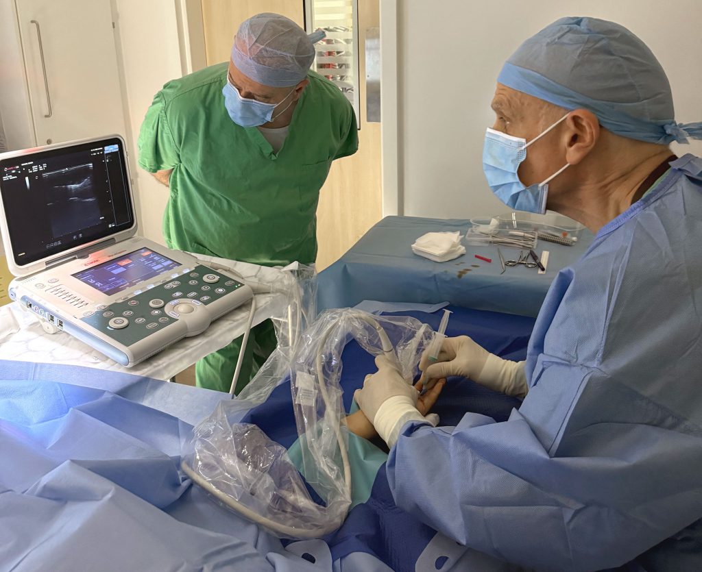 Keyhole trigger finger surgery (ultrasound guided)